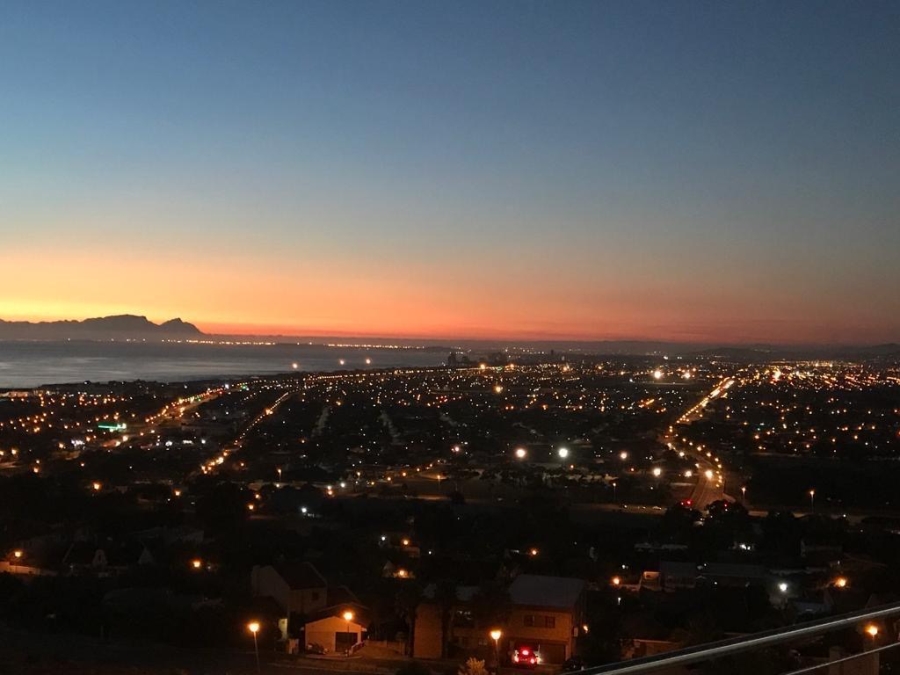 0 Bedroom Property for Sale in Gordon Heights Western Cape